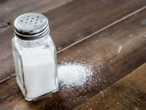 نظافت با نمک